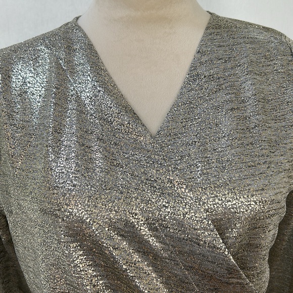SOFT SURROUNDING  STELLA TOP WOMEN SIZE S LONG SLEEVES NEUTRAL FOIL NEW - Picture 3 of 12